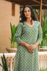 Bottle Green Discharge Print Kurti