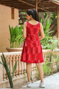 Red Boat Neck Shift Short Dress