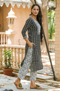 Black & White Zikzak Print Suit Set