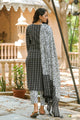 Black & White Zikzak Print Suit Set