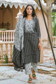 Black & White Zikzak Print Suit Set