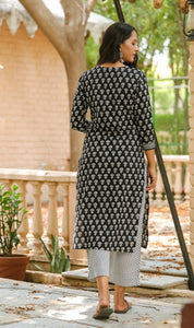 Black & White Butti Print Suit set