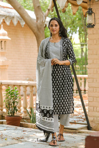 Black & White Butti Print Suit set