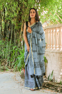 Tint Grey Hand Block Butta Print Mul Cotton Saree with Blouse Piece