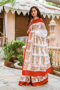 Ivory Elephant Block Border Print Mul Saree with Blouse Piece