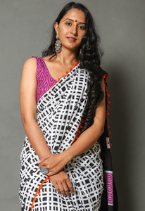 Black & White Checks Block Print Mul Cotton Saree with Blouse