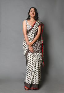 Kshish Block Batik Print Mul Cotton Saree with Blouse