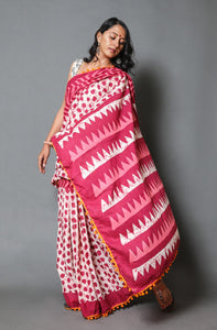 Magenta Block Batik Print Mul Cotton Saree with Blouse