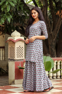 Grey Block Butti Print Twin Set
