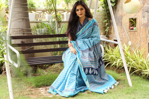 Turquoise Block Butti Print Mul Cotton Saree with Blouse Piece