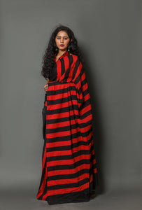 Red Black Solid or Strips mombatic  Print Cotton Saree with Blouse Piece