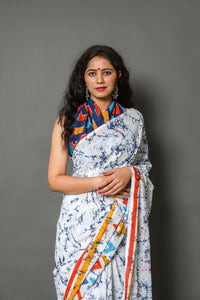 White & Red Batik Print Cotton Saree with Blouse Piece
