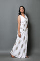 White Hand Block Butta Print Mul Cotton Saree with Blouse Piece