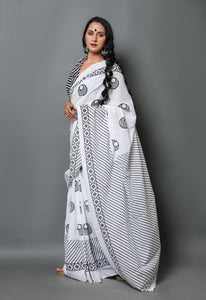 White Moon Block Print Mul Cotton Saree with Blouse Piece