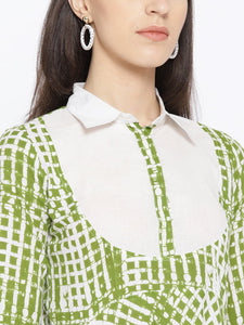 Green Batik Print Collar Dress